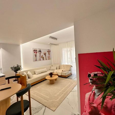 Agate City Center Apartment Tirana Esterno foto
